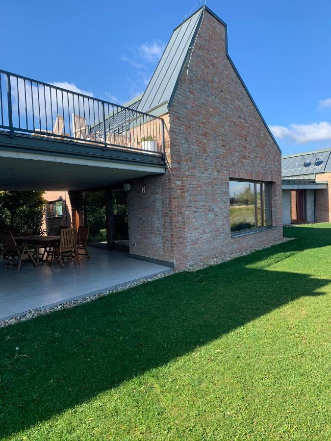 Oeregtoelgy Vendeghaz Villa Szár Eksteriør bilde